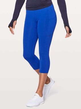 Lululemon Speed Up Crop with Pockets! 21” Jet Stream, Size 4